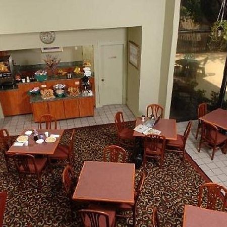 Huntsville Hotel & Suites Restaurang bild